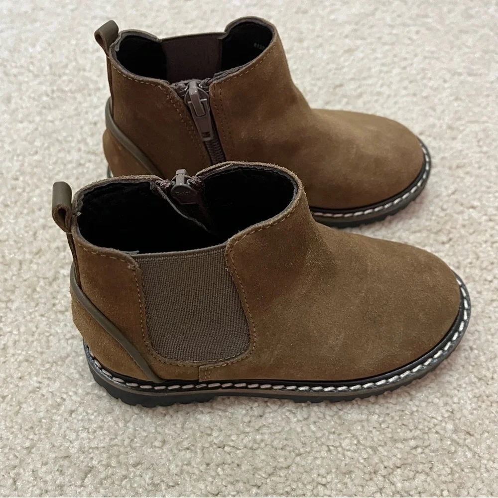 Zara Brown Suede Chunky Side Zipper Unisex Boots NWOT